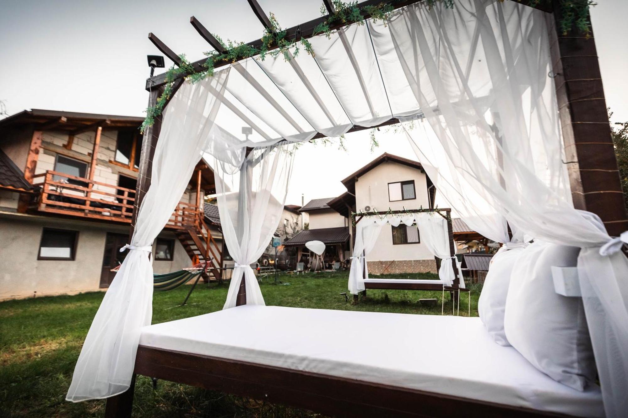 Happy Home Calimanesti Exterior foto